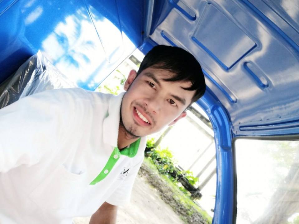 การมองโลกในแง่ดีสำหรับเรา ไม่ใช่แค่มองเห็นแต่ด้านดีของเรื่องราวต่างๆ แต่คือการเข้าใจว่า ทุกเรื่องบนโลกนี้ไม่ได้มีแค่ด้านเดียว มีบวกมีลบมีดี ไม่มีดี ไม่มีอะไรจะดีไปทั้งหมดทุกอย่าง ด้