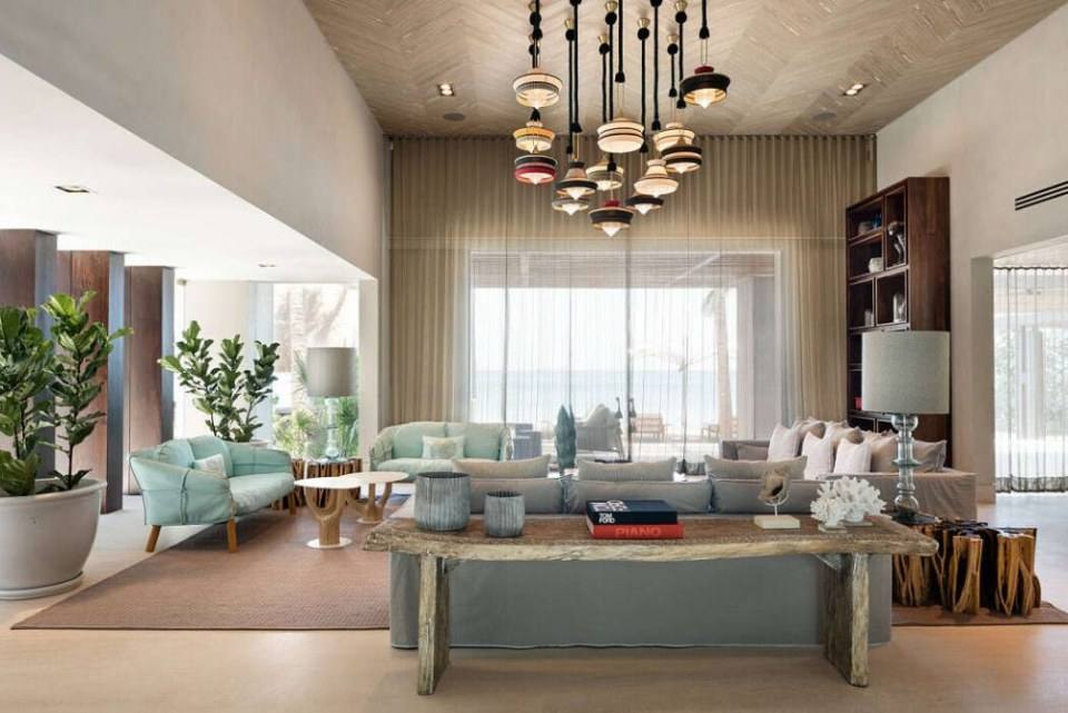 Casa R5 by Joaquin Homs
