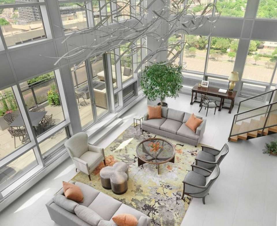 Spectacular Penthouse by Castle Design