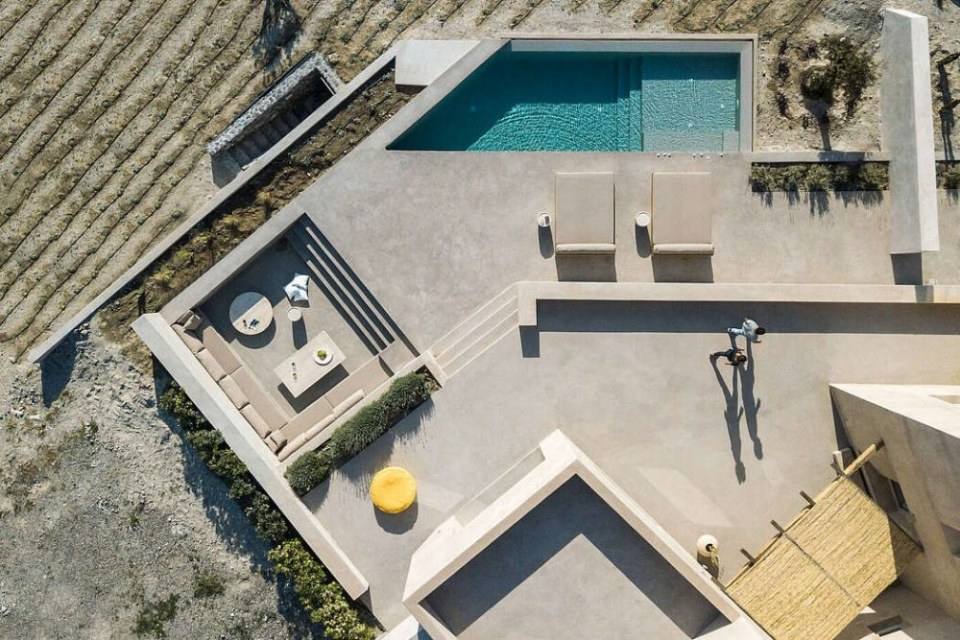 Summer Residence by Kapsimalis Architects
