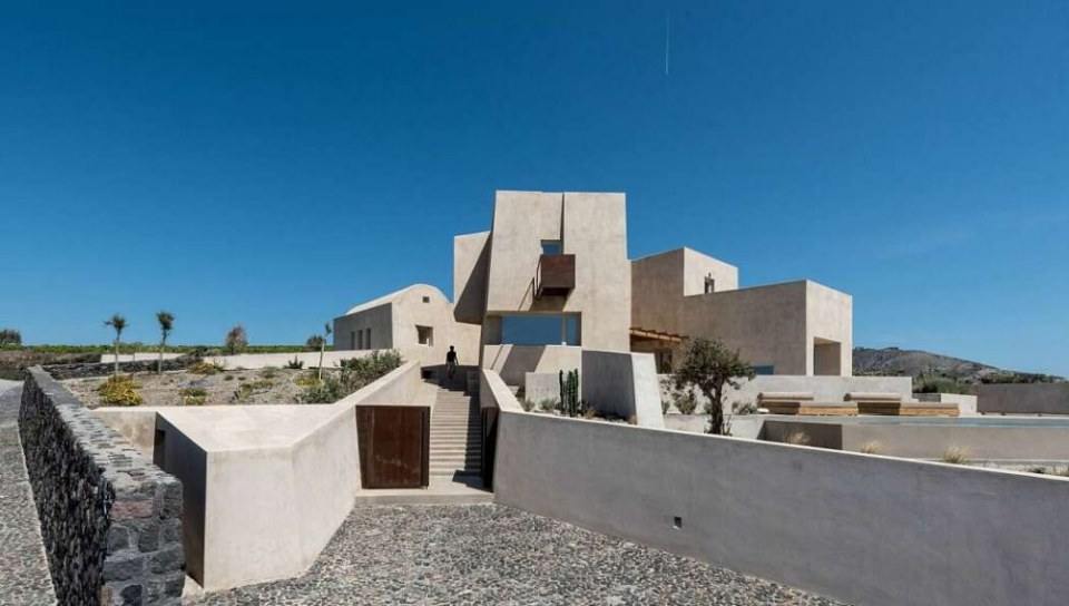 Summer Residence by Kapsimalis Architects