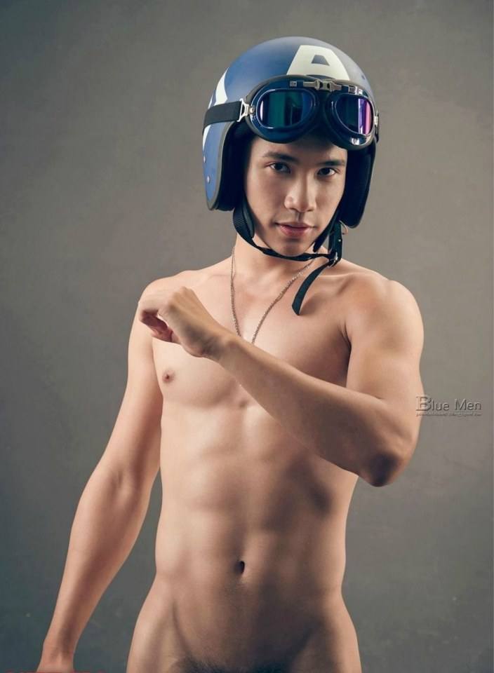 หนุ่มหล่อขึ้นปก 238
