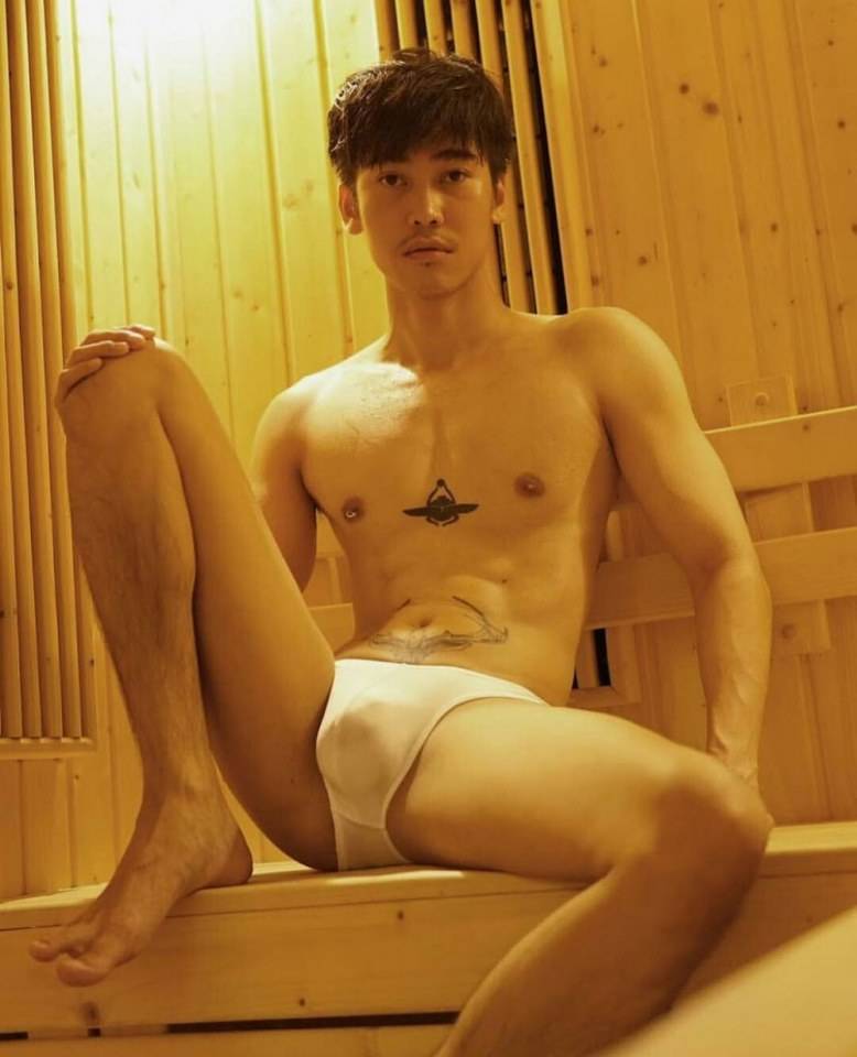 ขาสั่นไปหมดแล้ว