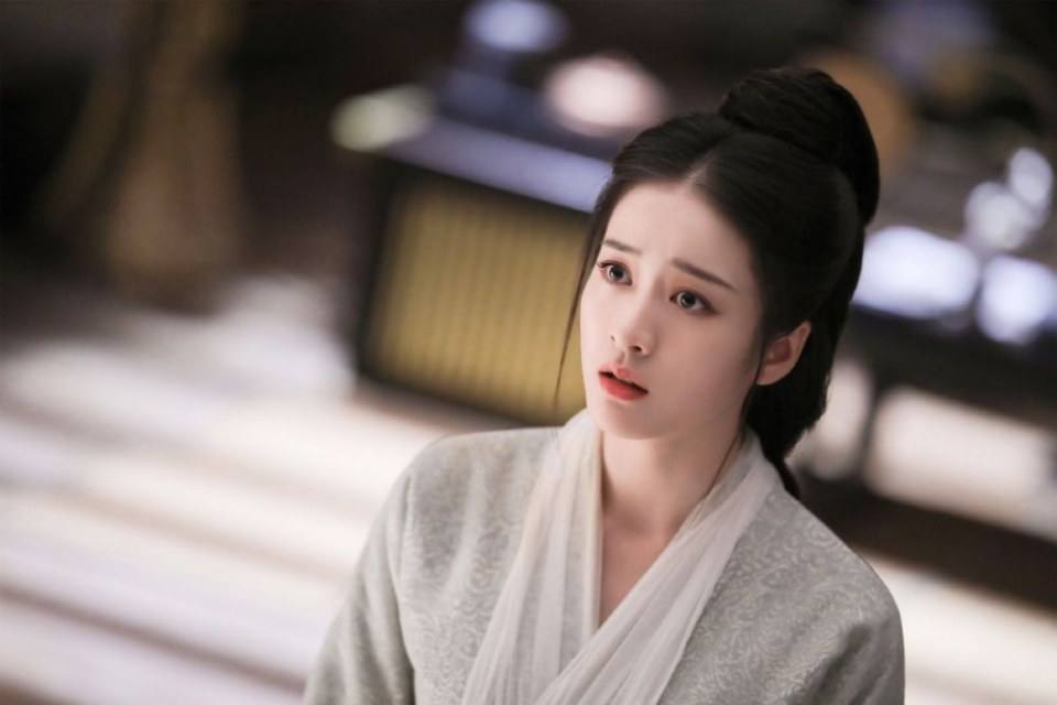 ละคร องค์หญิงผมขาว Princess Silver 《白发》 2018 3