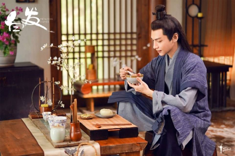 ละคร องค์หญิงผมขาว Princess Silver 《白发》 2018 3