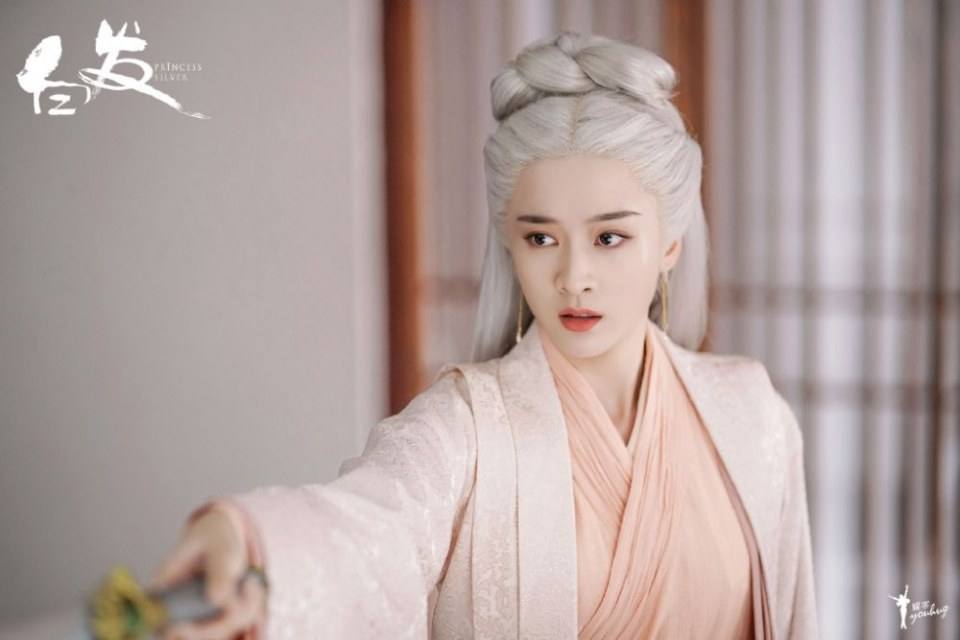 ละคร องค์หญิงผมขาว Princess Silver 《白发》 2018 4