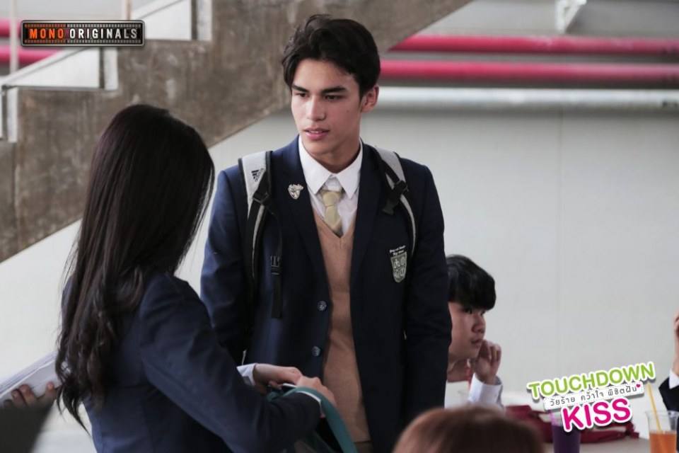 จากนิยายขายดี สู่ภาพยนตร์สุดฟิน "Touchdown Kiss วัยร้าย คว้าใจ พิชิตฝัน"