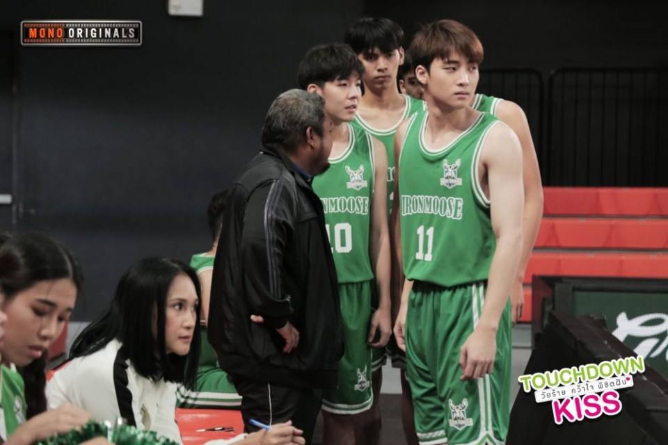 จากนิยายขายดี สู่ภาพยนตร์สุดฟิน "Touchdown Kiss วัยร้าย คว้าใจ พิชิตฝัน"