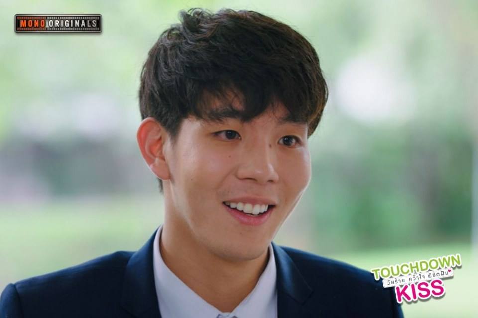จากนิยายขายดี สู่ภาพยนตร์สุดฟิน "Touchdown Kiss วัยร้าย คว้าใจ พิชิตฝัน"