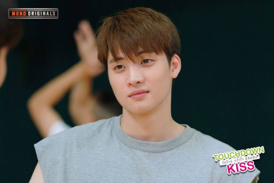 จากนิยายขายดี สู่ภาพยนตร์สุดฟิน "Touchdown Kiss วัยร้าย คว้าใจ พิชิตฝัน"