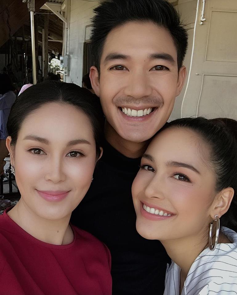 มารู้จัก "แม่ป่อง" สาวหนองคายตัวจริงทั้งในละครและชีวิตจริง จากละครผู้บ่าวอินดี้ยาหยีอินเตอร์ พร้อมชมความสวยของแม่ป่องตั้งแต่อดีตจนถึงปัจจุบัน ติดตาม IG: @muay_ansana