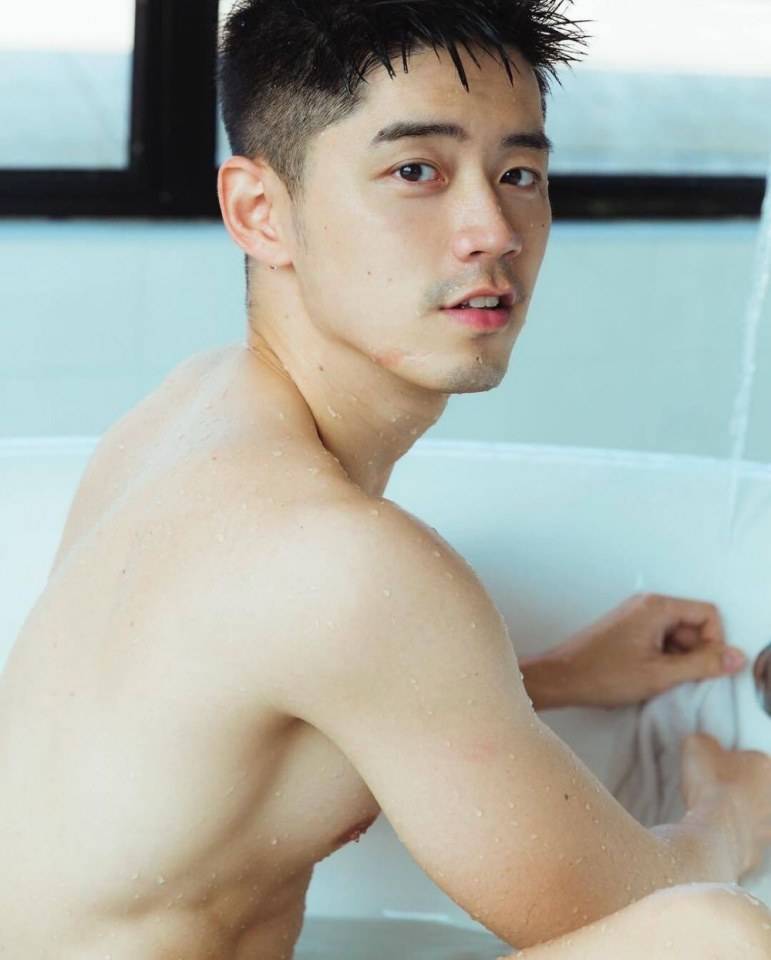 ทะเล้นอ่า  อ๊อกๆ