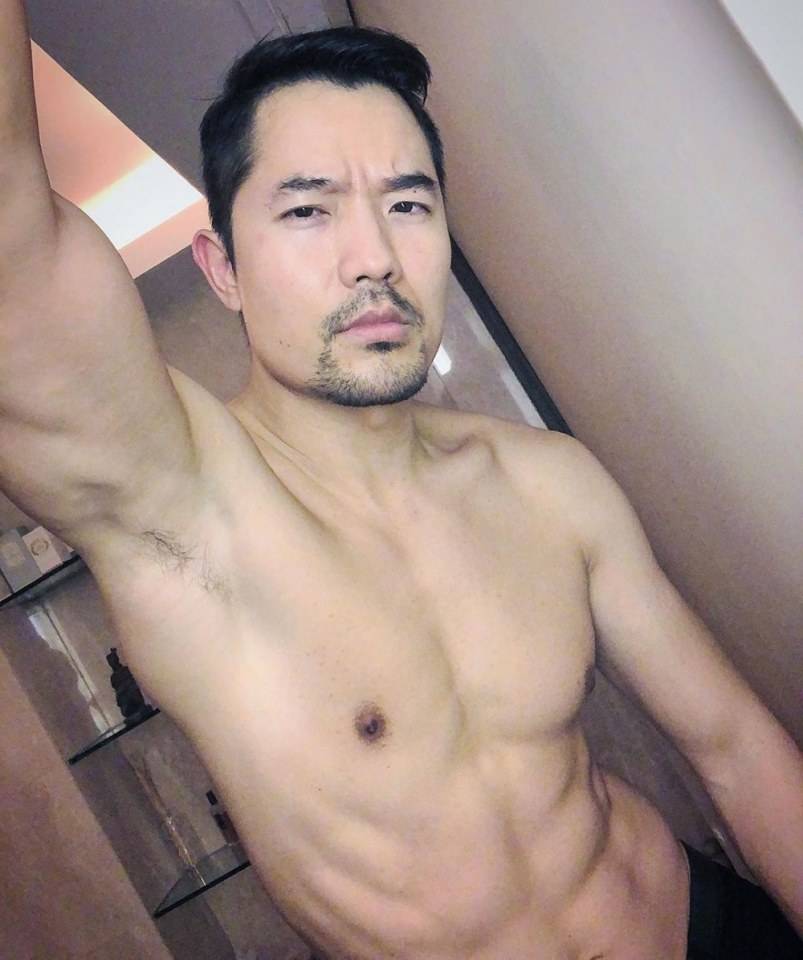 ทะเล้นอ่า  อ๊อกๆ