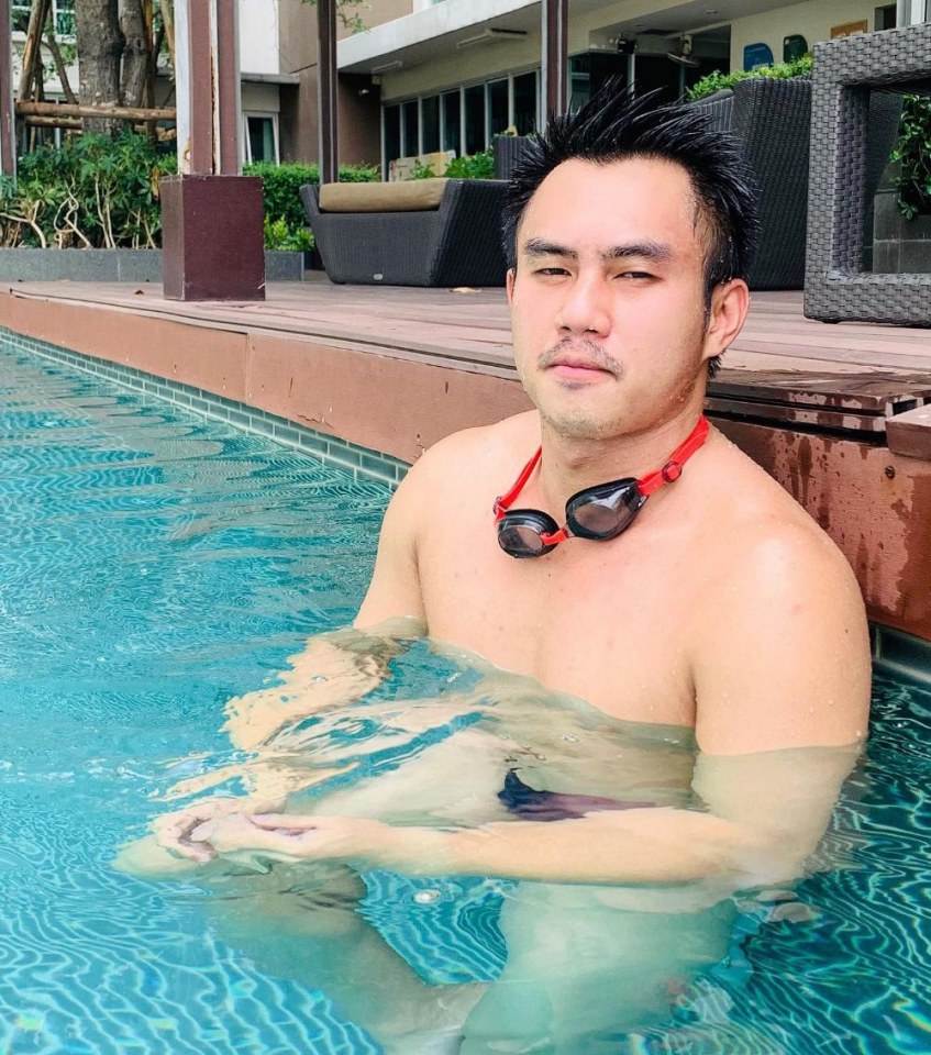ทะเล้นอ่า  อ๊อกๆ