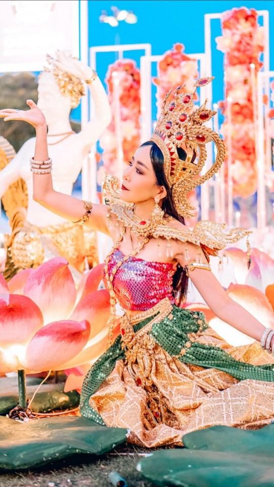 สวยหวานโบราณคดี แต้ว ณฐพร & หนึ่ง บางปู ฝีมือการร่ายรำเก่งทั้งคู่ กินกันไม่ลง #ปรบมือเลยจ้า