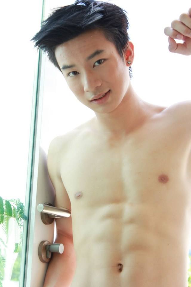 คิดถึงตอปิโดยักษ์ของเด็กหนุ่มคนนี้จัง "ตั้ม ศรันย์" แพร๊บๆ