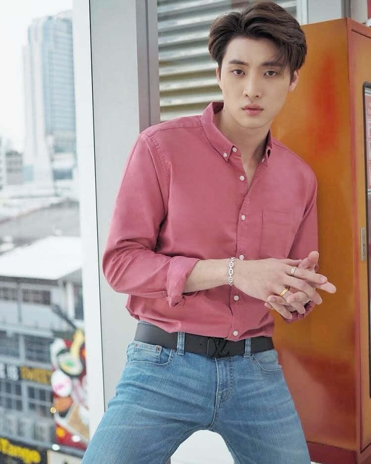 หล่อโอปป้าสุด! มีน พีรวิชญ์ ในภาพยนตร์ Touchdown Kiss วัยร้าย คว้าใจ พิชิตฝัน