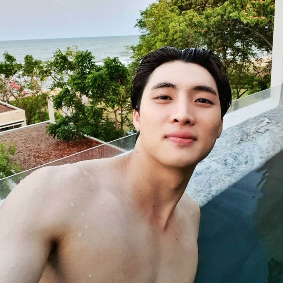 หล่อโอปป้าสุด! มีน พีรวิชญ์ ในภาพยนตร์ Touchdown Kiss วัยร้าย คว้าใจ พิชิตฝัน