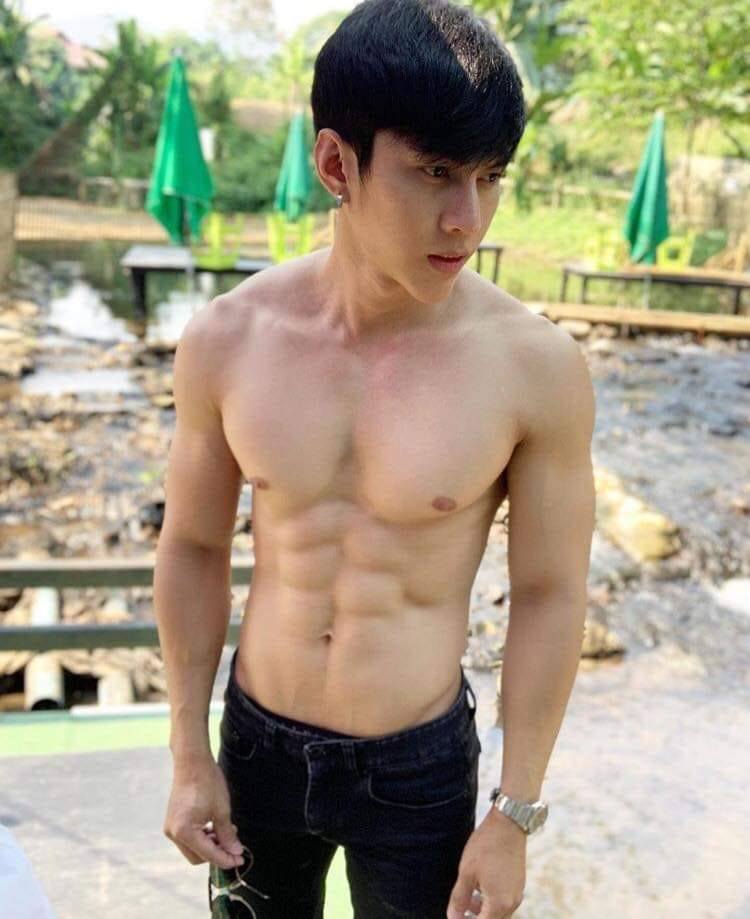 Picpostของฉัน(2019)ปีหมูทอง *v* ใบไม้ที่ปลิดปลิว 08