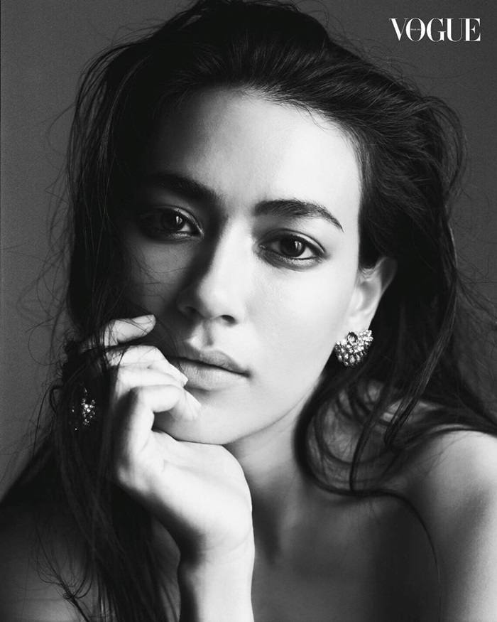 คิมเบอร์ลี่ แอน โวลเทมัส @ Vogue Thailand July 2019