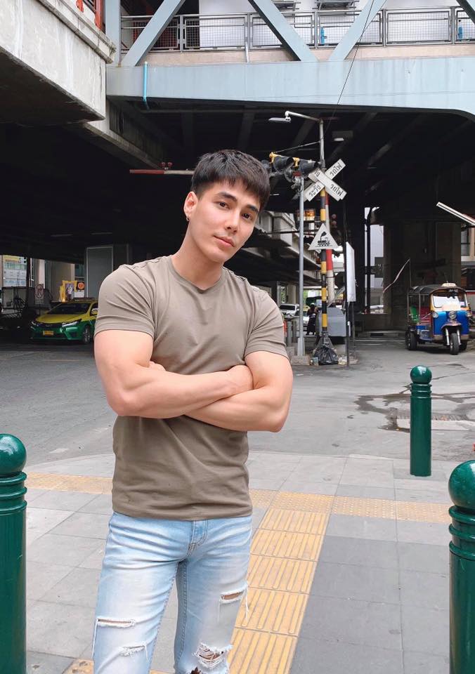 theo_shira