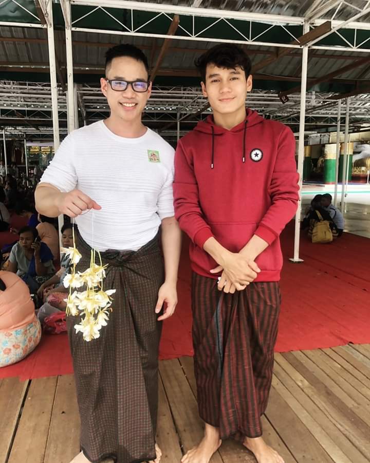 ☆☆ใจละลาย&deg;&deg;&deg;เพราะโสร่ง..๒