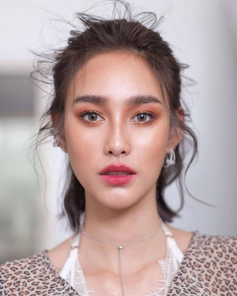 ่นาว​ ท​ิ​สา​นาฏ​