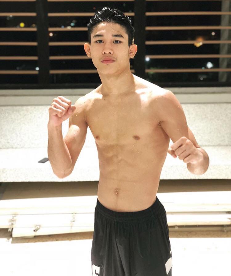 หุ่นแซ่บแต่เด็ก #32