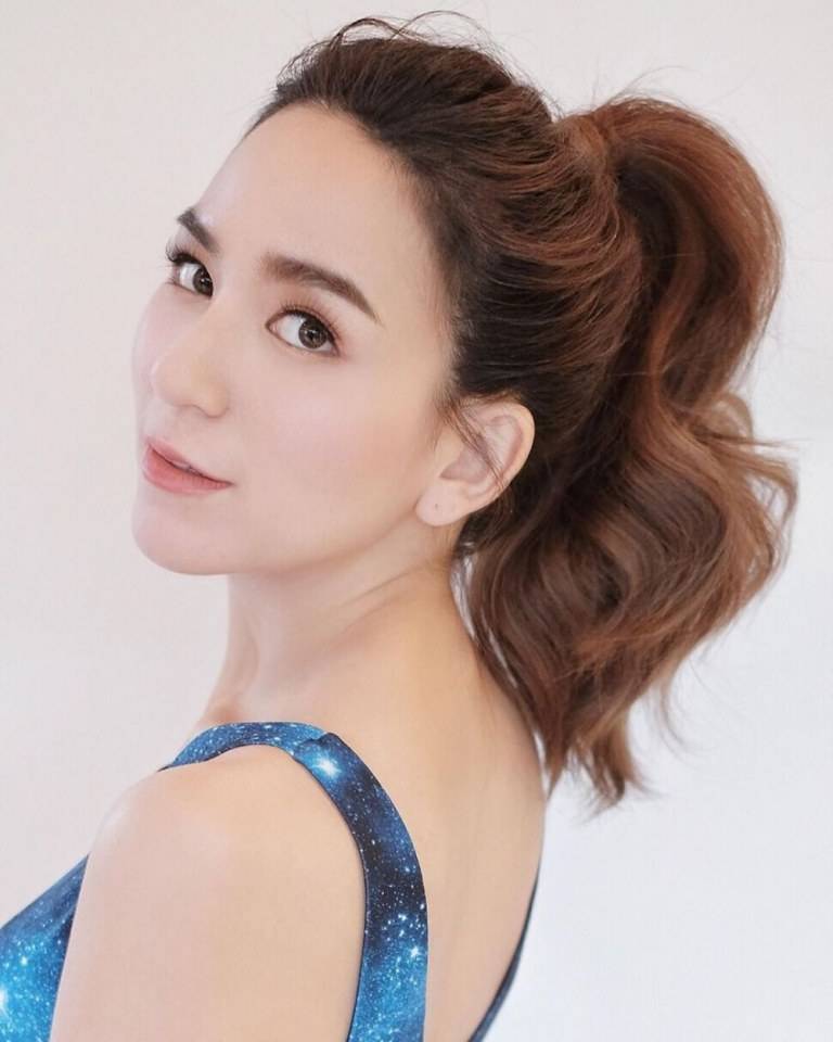พลอย ชิดจันทร์