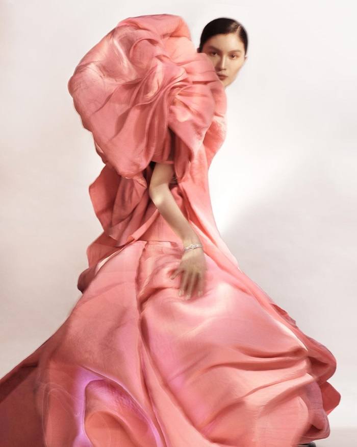 Natalia Vodianova ,Sui He & Du Juan @ Vogue China September 2019