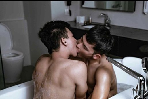 หนุ่มหล่อขึ้นปก 274.1