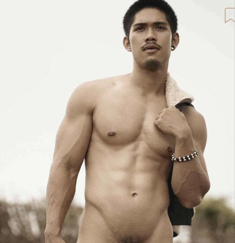 หนุ่มหล่อขึ้นปก 275