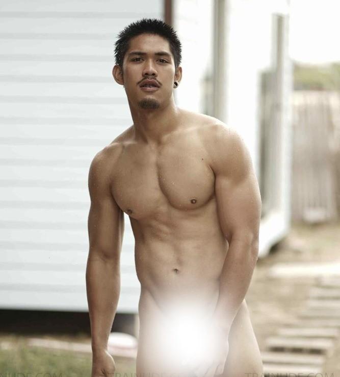 หนุ่มหล่อขึ้นปก 275.1