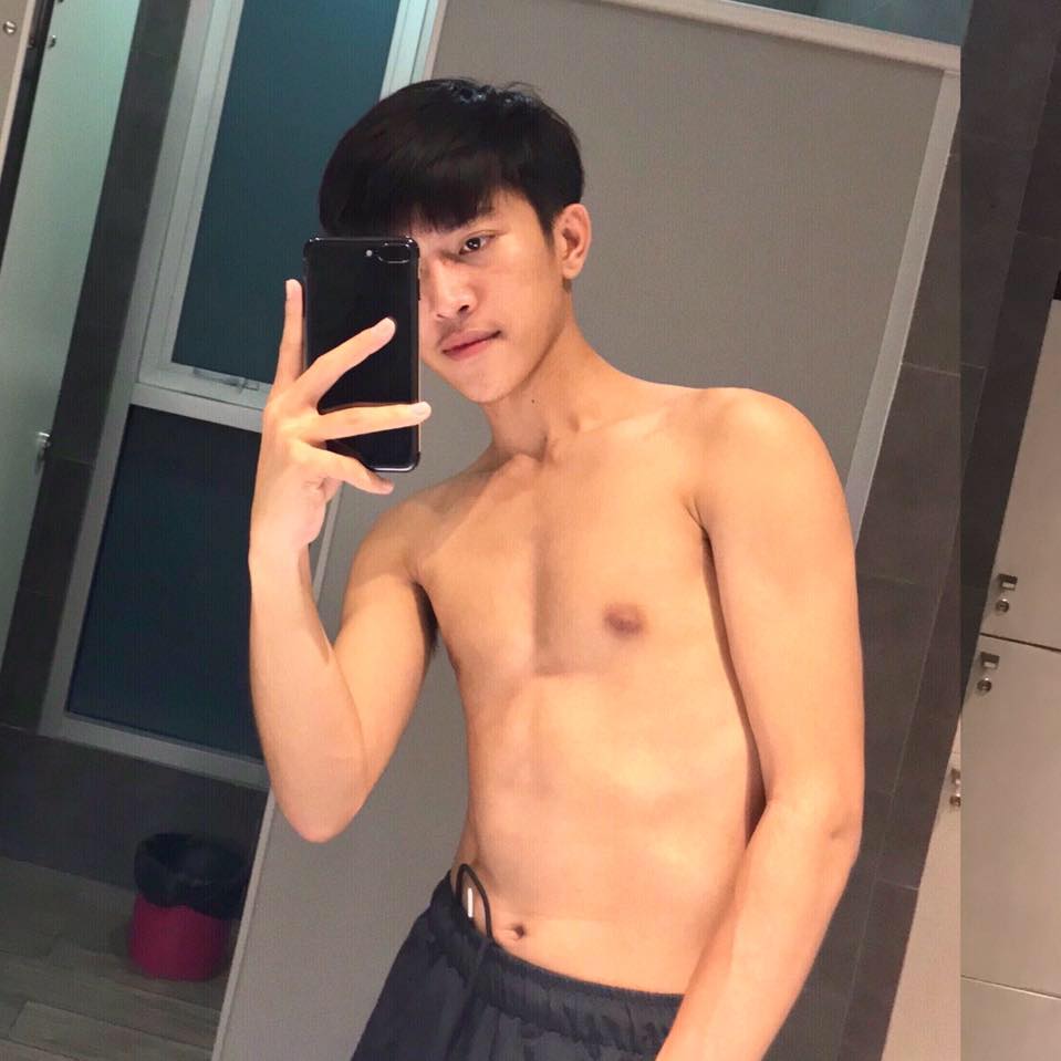 ถ่ายเองกับมือ 39