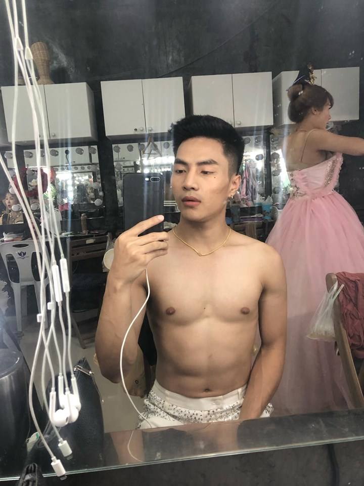 ถ่ายเองกับมือ 39