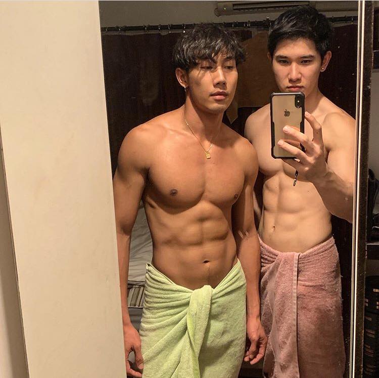 ถ่ายเองกับมือ 44
