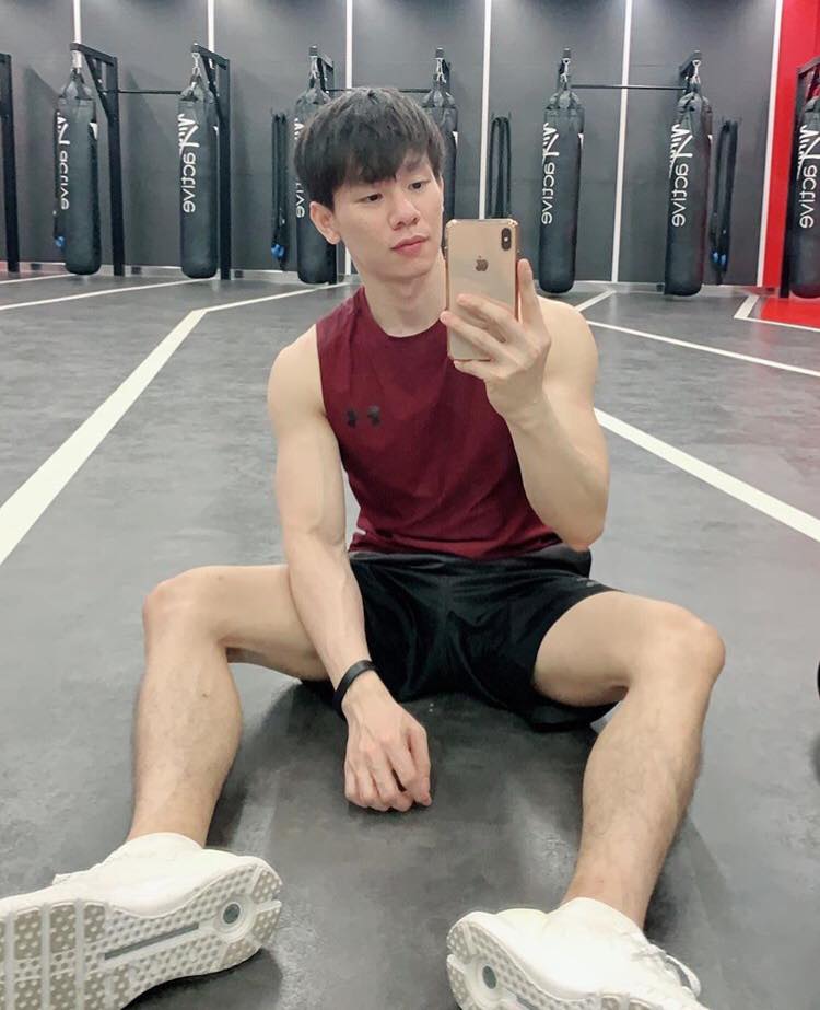 ถ่ายเองกับมือ 51