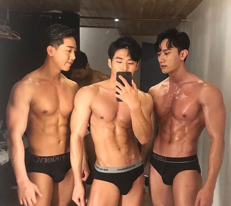ถ่ายเองกับมือ 51