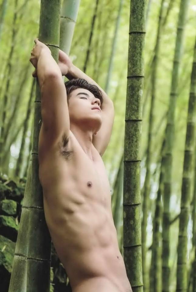หนุ่มหล่อขึ้นปก 276