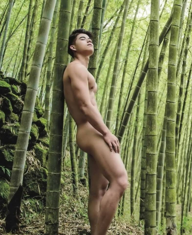 หนุ่มหล่อขึ้นปก 276