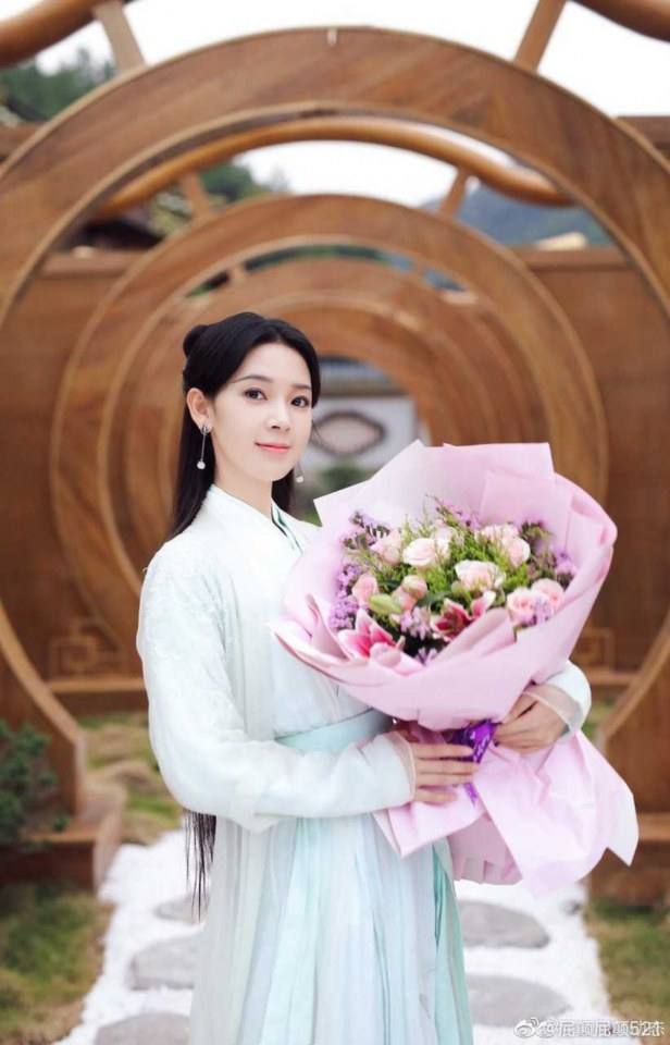 ละคร ใต้เท้าหญิง Maiden Holmes 《少女大人》 2019