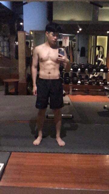 ถ่ายเองกับมือ 57