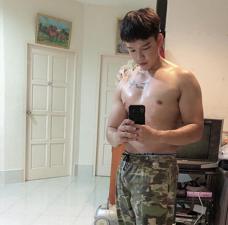 ถ่ายเองกับมือ 58
