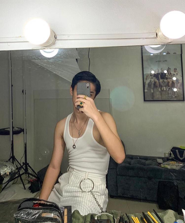 ถ่ายเองกับมือ 59