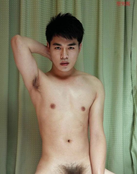 หนุ่มหล่อขึ้นปก 279