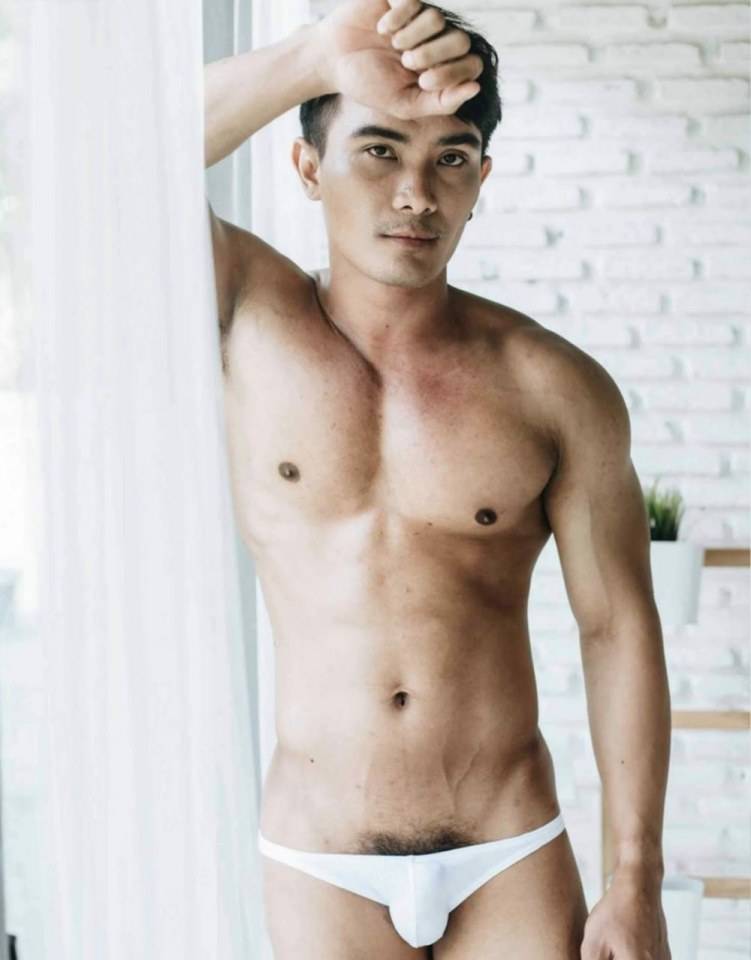 หนุ่มหล่อขึ้นปก 287