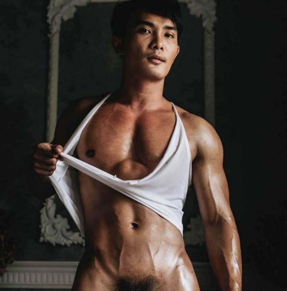 หนุ่มหล่อขึ้นปก 287