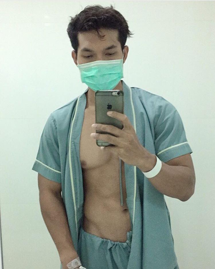 ถ่ายเองกับมือ 70