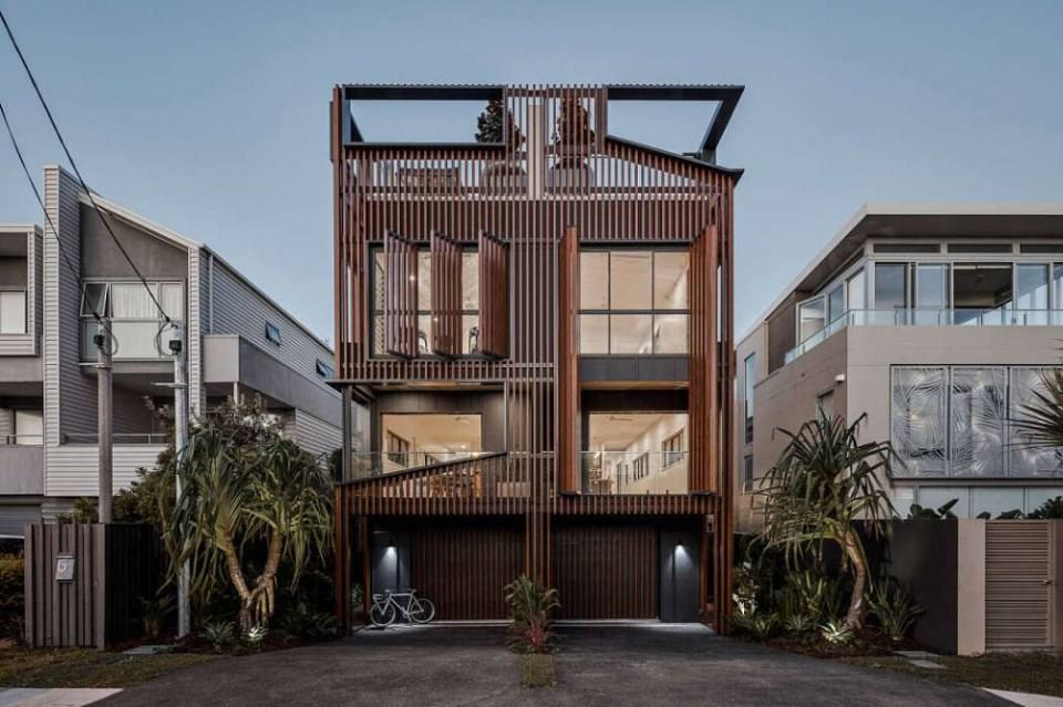 Gold Coast Home by Studio Workshop