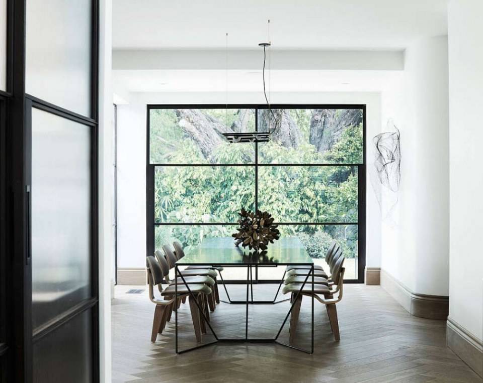 Peppertree Villa by Luigi Rosselli Architects